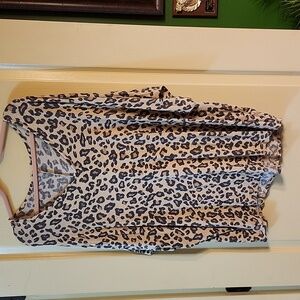 24/7 by MAURICES LEOPARD PRINT SHIRT